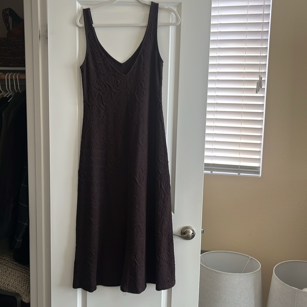 Dress - Picture 3 of 4